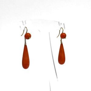 Pendants d'oreilles corail goutte