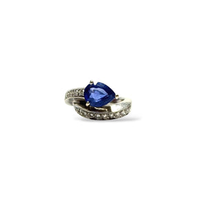 Bague saphir poire