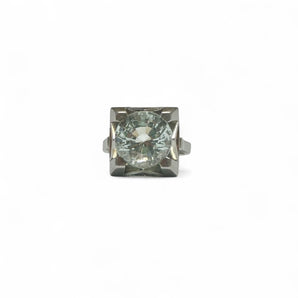 Bague en platine et aigue-marine