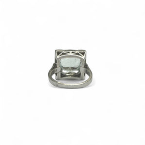 Bague en platine et aigue-marine
