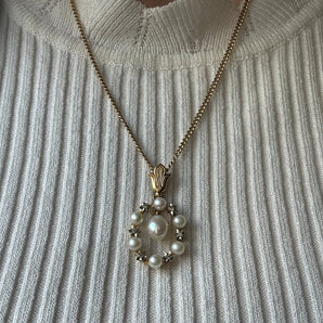 Pearl pendant