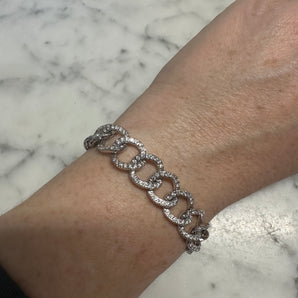 Curb bracelet