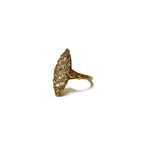 Bague marquise aux diamants